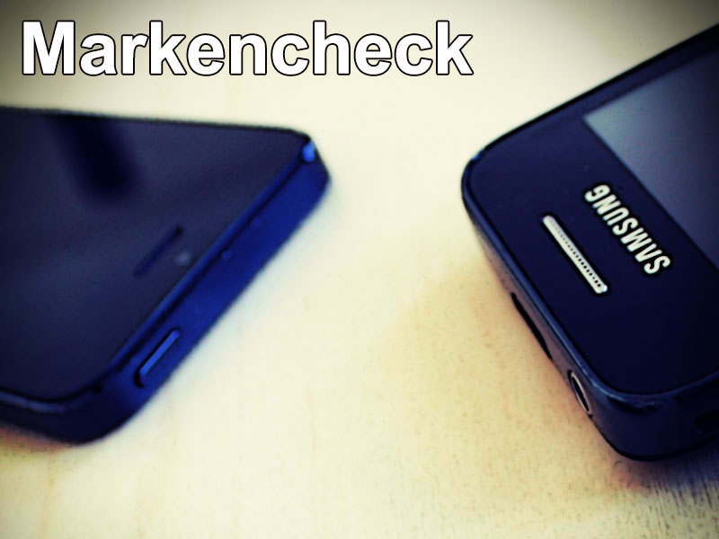 Smartphones von Apple und Samsung