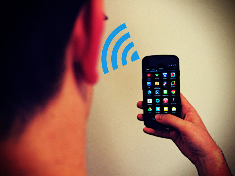 Handy sendet Klingelton aus